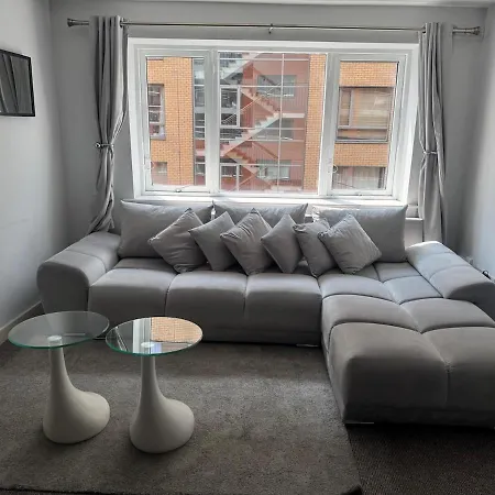 2 Bedroom 8